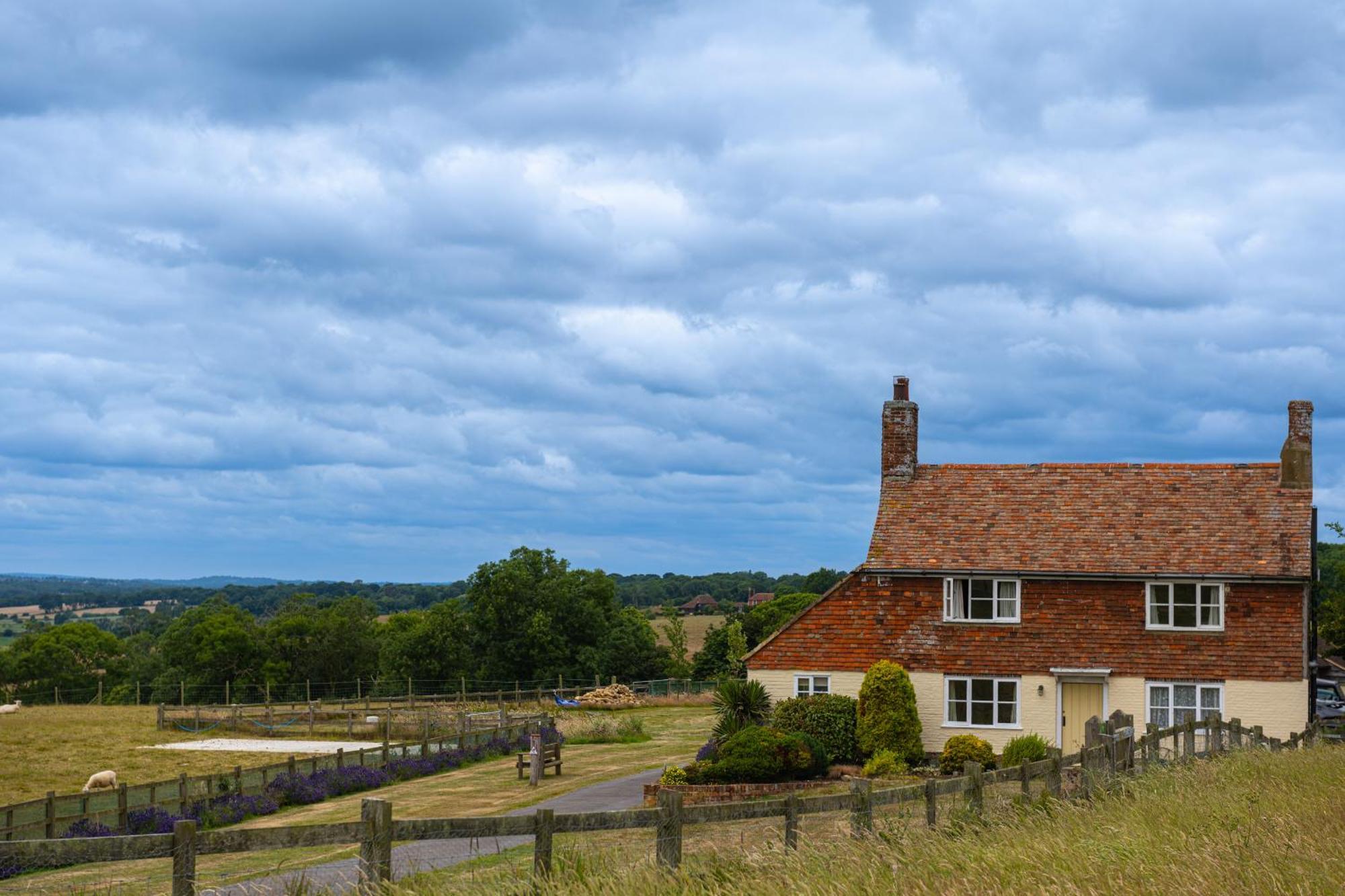 Coldharbour Cottage Stone  Exterior foto